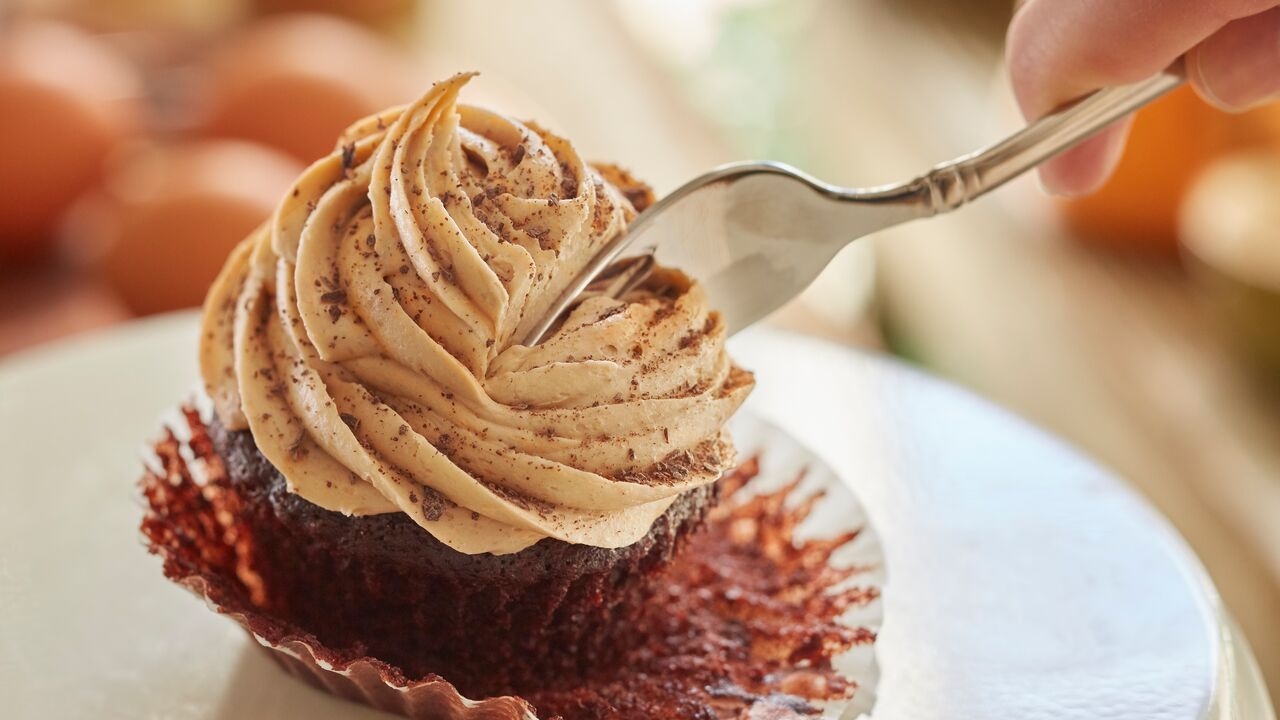 Cupcake with Golden Coffee Buttercream